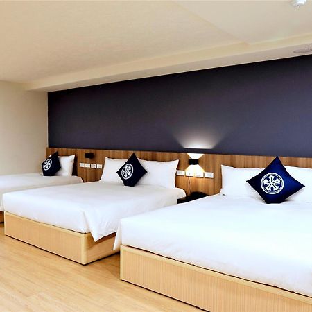 Holo Hotel Tainan Eksteriør billede