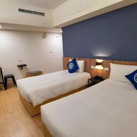 Holo Hotel Tainan Eksteriør billede