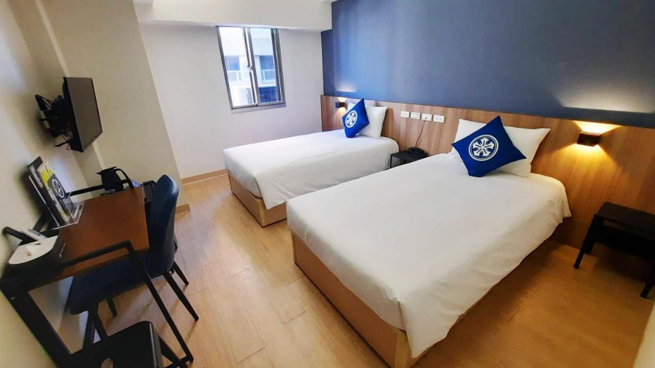 Holo Hotel Tainan Eksteriør billede